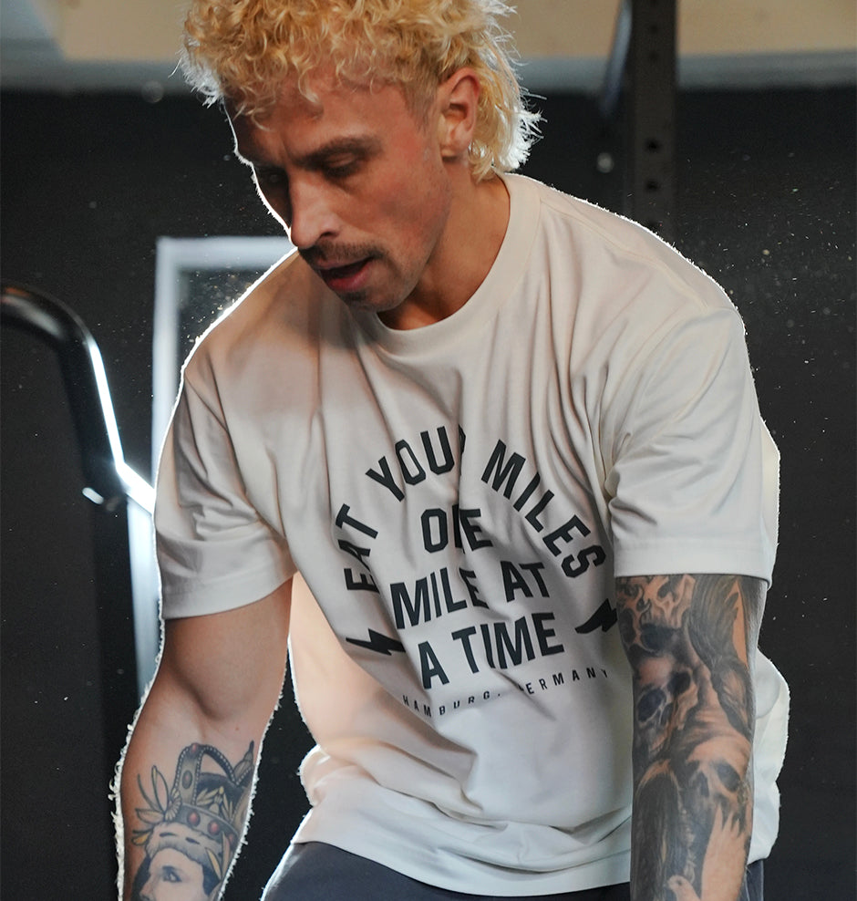 T-Shirt "Distance Supply" (White)